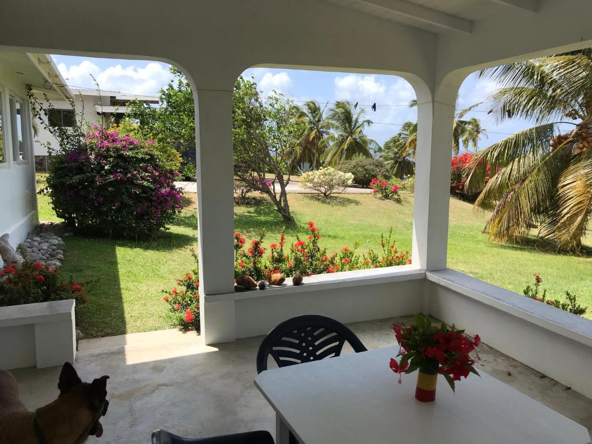 Romantic Cottage Sauteurs Exterior photo